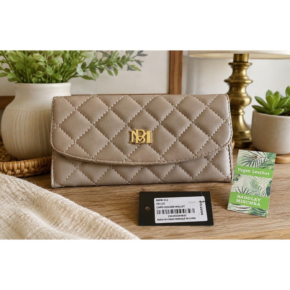 Badgley Mischka Taupe Vegan Leather Logo Card Pockets Wallet NWT $49